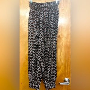Anthropologie Harem Pants, Size: XS (run similar to Small and long)